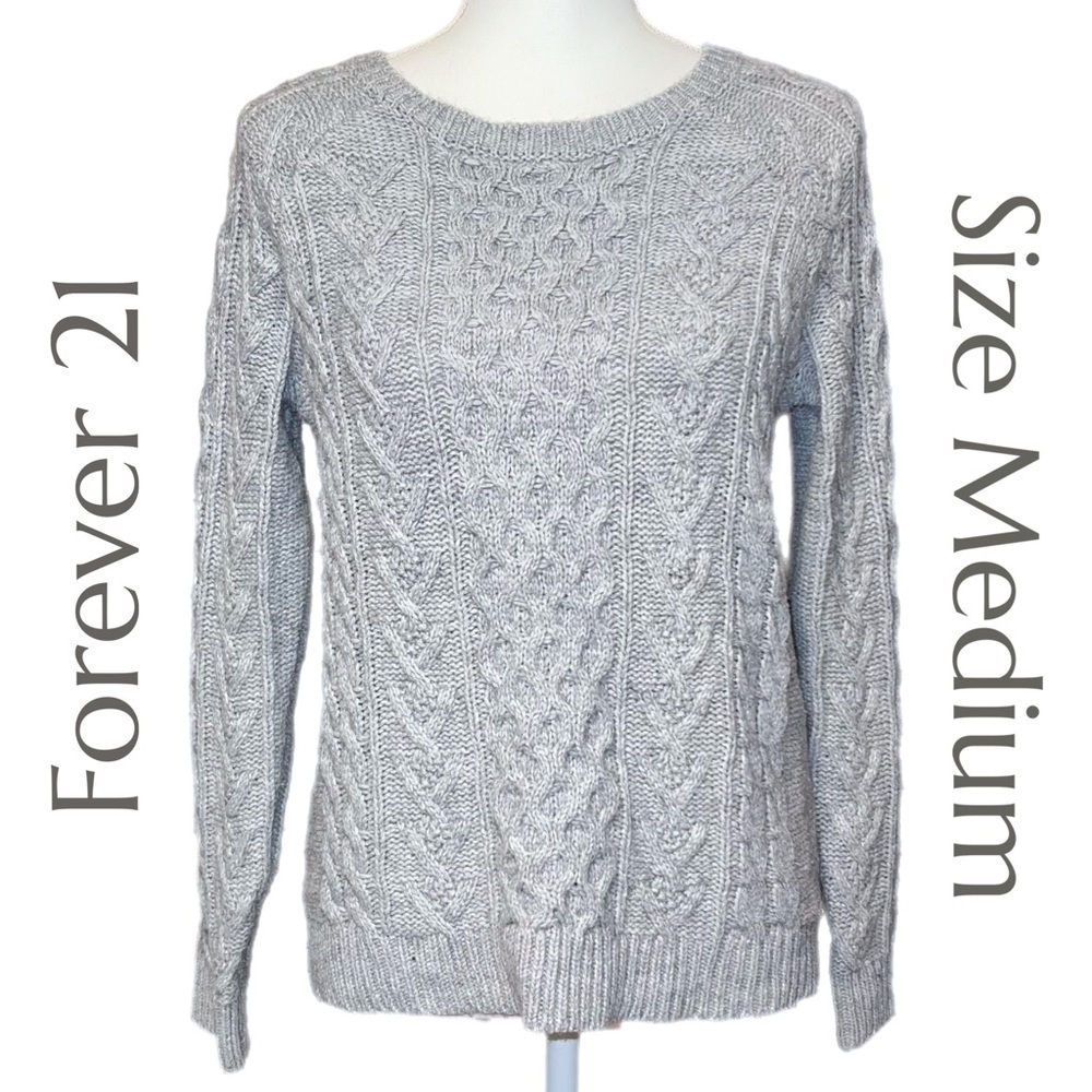 Forever 21 Gray Cable Knit Sweater Warm Cozy Comfy‎ Sweater Size Medium